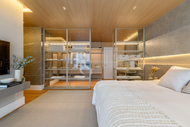 Imagem Imóvel com 3 Quartos à Venda, 394 m² em Petrópolis - Porto Alegre Imagem Imóvel com 3 Quartos à Venda, 394 m² em Petrópolis - Porto Alegre