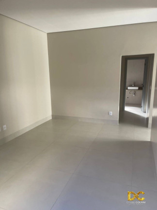 Imagem Casa de Condomínio com 3 Quartos à Venda, 230 m² em Petrópolis - Várzea Grande Imagem Casa de Condomínio com 3 Quartos à Venda, 230 m² em Petrópolis - Várzea Grande