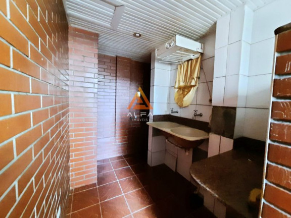 Imagem Casa com 4 Quartos à Venda, 169 m² Imagem Casa com 4 Quartos à Venda, 169 m²