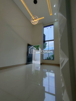 Imagem Casa com 3 Quartos à Venda, 125 m² em Jardim Balneário Meia Ponte - Goiânia Imagem Casa com 3 Quartos à Venda, 125 m² em Jardim Balneário Meia Ponte - Goiânia