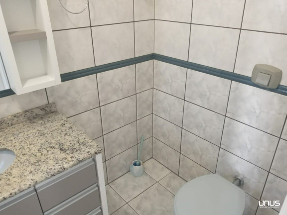 Imagem Apartamento com 2 Quartos à Venda, 61 m² em Abraão - Florianópolis