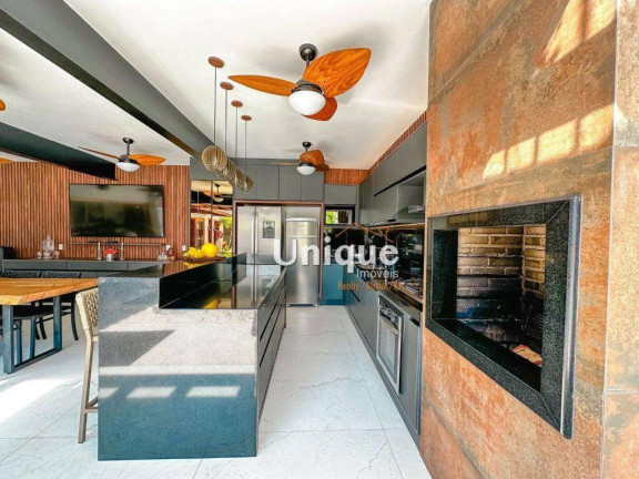 Imagem Casa com 7 Quartos à Venda, 360 m² em Centro - Armação Dos Búzios Imagem Casa com 7 Quartos à Venda, 360 m² em Centro - Armação Dos Búzios