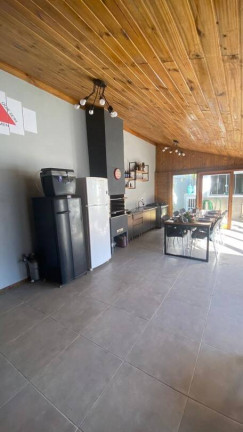 Imagem Casa com 4 Quartos à Venda, 170 m² em Salinas - Balneário Barra Do Sul Imagem Casa com 4 Quartos à Venda, 170 m² em Salinas - Balneário Barra Do Sul