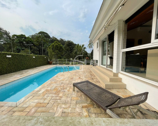 Imagem Casa com 4 Quartos à Venda, 545 m² em América - Joinville