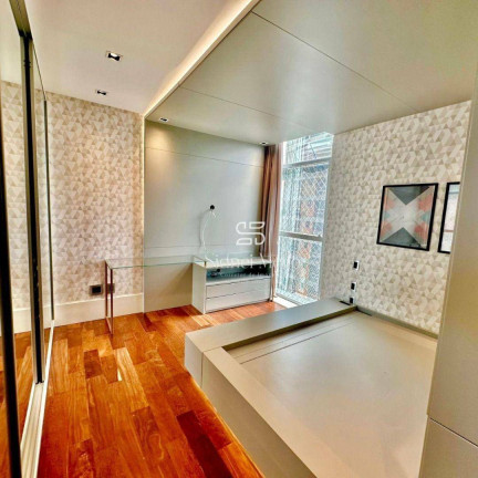 Imagem Cobertura com 4 Quartos à Venda, 400 m² em 2 Quadra Centro - Balneário Camboriú