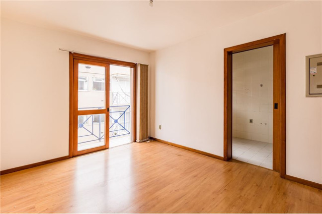 Apartamento com 2 Quartos à Venda, 58 m² em Jardim Lindóia - Porto Alegre