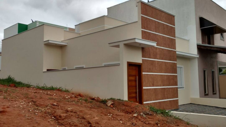 Casa com 3 Quartos à Venda, 90 m² em Caguassu - Sorocaba