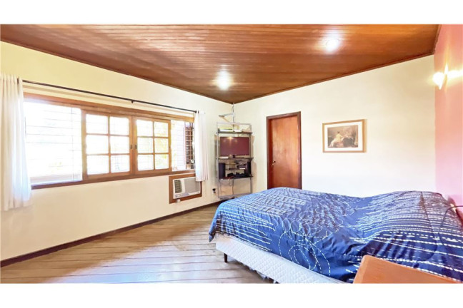 Imagem Casa com 2 Quartos à Venda, 302 m² em Partenon - Porto Alegre Imagem Casa com 2 Quartos à Venda, 302 m² em Partenon - Porto Alegre