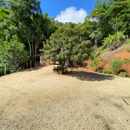 Imagem Imóvel com 6 Quartos à Venda, 65.000 m² em Tomaz Coelho - Brusque Imagem Imóvel com 6 Quartos à Venda, 65.000 m² em Tomaz Coelho - Brusque