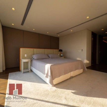 Imagem Casa com 4 Quartos para Alugar, 525 m² em Tamboré - Santana De Parnaíba Imagem Casa com 4 Quartos para Alugar, 525 m² em Tamboré - Santana De Parnaíba