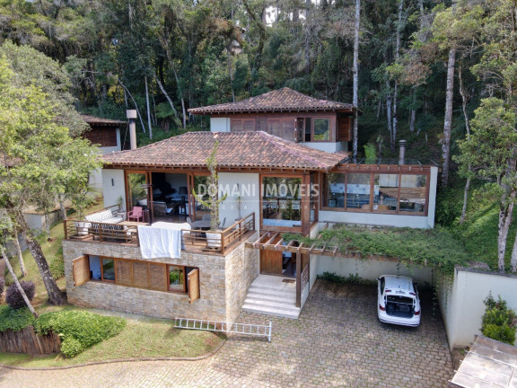 Imagem Casa com 4 Quartos à Venda, 375 m² em Região Do Vale Encantado - Campos Do Jordão Imagem Casa com 4 Quartos à Venda, 375 m² em Região Do Vale Encantado - Campos Do Jordão