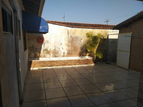 Imagem Casa com 3 Quartos à Venda, 200 m² em Núcleo Habitacional Luis Zillo - Lençóis Paulista Imagem Casa com 3 Quartos à Venda, 200 m² em Núcleo Habitacional Luis Zillo - Lençóis Paulista