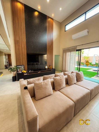 Imagem Casa de Condomínio com 5 Quartos à Venda, 393 m² em Jardim Imperial - Cuiabá Imagem Casa de Condomínio com 5 Quartos à Venda, 393 m² em Jardim Imperial - Cuiabá