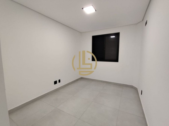 Imagem Sobrado com 3 Quartos à Venda, 290 m² em Boqueirão - Santos Imagem Sobrado com 3 Quartos à Venda, 290 m² em Boqueirão - Santos