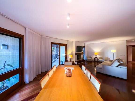 Imagem Apartamento com 4 Quartos à Venda, 278 m² em Moinhos De Vento - Porto Alegre Imagem Apartamento com 4 Quartos à Venda, 278 m² em Moinhos De Vento - Porto Alegre