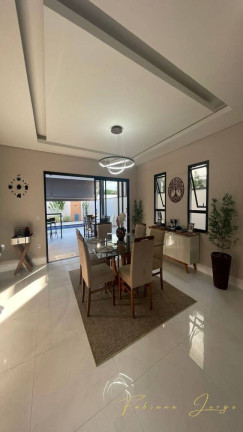 Imagem Sobrado com 3 Quartos à Venda, 300 m² em Swiss Park - Campinas Imagem Sobrado com 3 Quartos à Venda, 300 m² em Swiss Park - Campinas