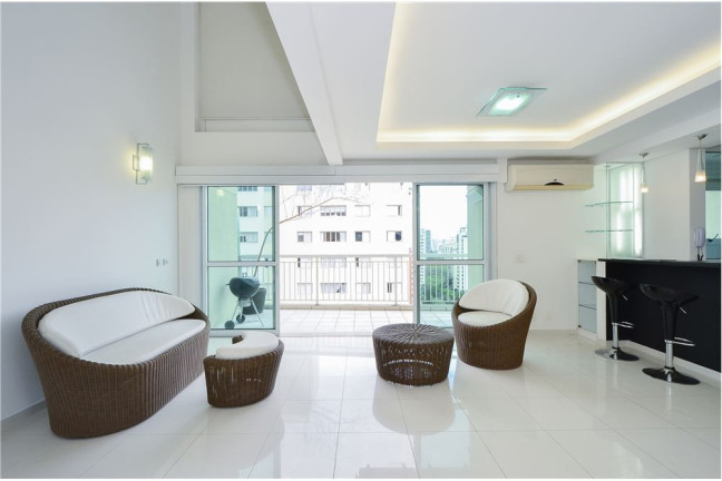 Apartamento com 2 Quartos à Venda, 103 m² em Vila Nova Conceição - São Paulo