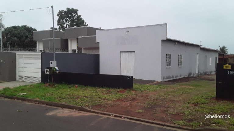 Terreno à Venda, 450 m² em Parque Residencial Rita Vieira - Campo Grande