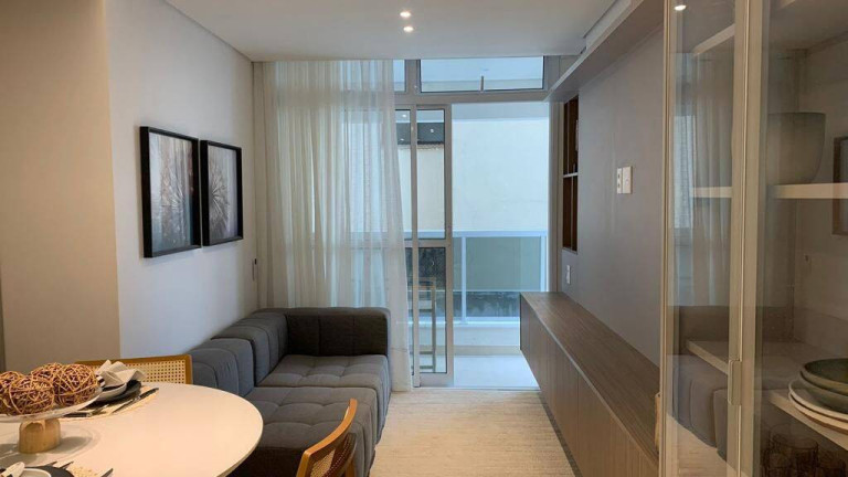 Imagem Apartamento com 1 Quarto à Venda, 47 m² em Cambuí - Campinas