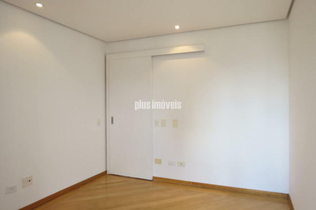 Imagem Apartamento com 3 Quartos à Venda, 220 m² em Pinheiros - São Paulo Imagem Apartamento com 3 Quartos à Venda, 220 m² em Pinheiros - São Paulo