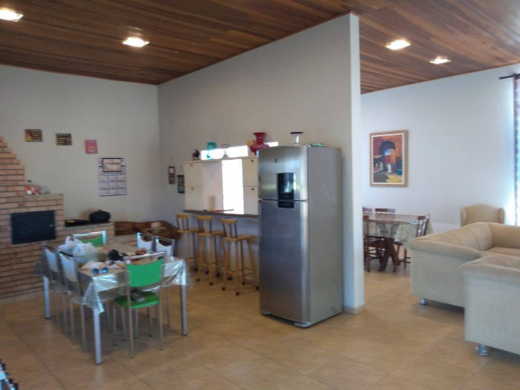 Imagem Chácara com 4 Quartos à Venda, 321 m² em Jardim Arco Verde - Araçoiaba Da Serra Imagem Chácara com 4 Quartos à Venda, 321 m² em Jardim Arco Verde - Araçoiaba Da Serra