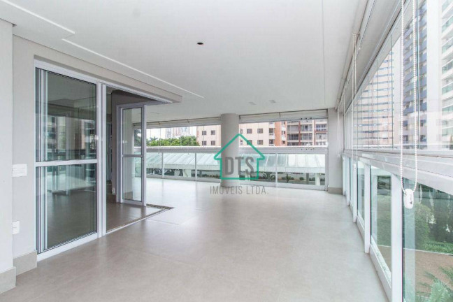 Imagem Apartamento com 3 Quartos à Venda, 264 m² em Tatuapé - São Paulo