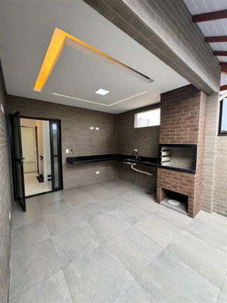 Imagem Casa com 4 Quartos à Venda, 160 m² em Guilhermina - Praia Grande Imagem Casa com 4 Quartos à Venda, 160 m² em Guilhermina - Praia Grande