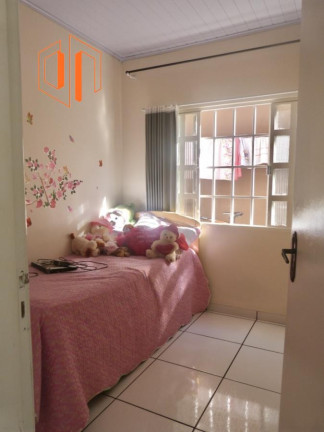 Imagem Casa com 4 Quartos à Venda, 300 m² em Centro Sul - Dois Vizinhos Imagem Casa com 4 Quartos à Venda, 300 m² em Centro Sul - Dois Vizinhos