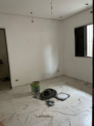 Imagem Casa com 2 Quartos à Venda, em Vila Caiçara - Praia Grande Imagem Casa com 2 Quartos à Venda, em Vila Caiçara - Praia Grande