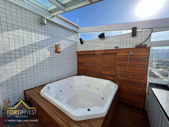 Imagem Imóvel com 3 Quartos à Venda, 143 m² em Caiçara - Praia Grande Imagem Imóvel com 3 Quartos à Venda, 143 m² em Caiçara - Praia Grande