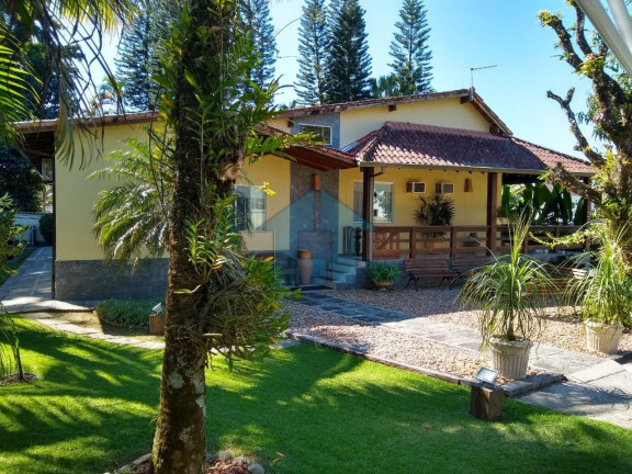 Imagem Casa com 4 Quartos à Venda, 1.207 m² em Porto Bracuhy - Angra Dos Reis Imagem Casa com 4 Quartos à Venda, 1.207 m² em Porto Bracuhy - Angra Dos Reis