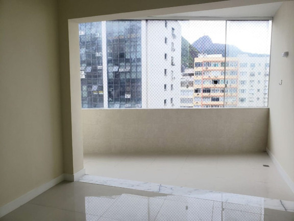 Imagem Apartamento com 3 Quartos à Venda, 130 m² em Copacabana - Rio De Janeiro