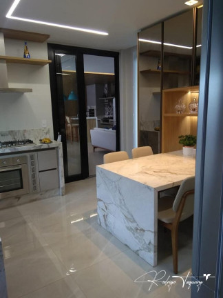 Imagem Casa de Condomínio com 4 Quartos à Venda, 269 m² em Alphaville Flamboyant Residencial Araguaia - Goiânia Imagem Casa de Condomínio com 4 Quartos à Venda, 269 m² em Alphaville Flamboyant Residencial Araguaia - Goiânia