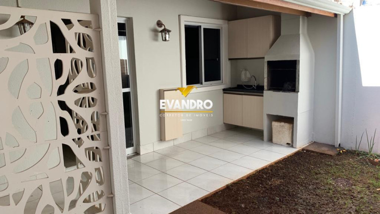 Imagem Casa com 3 Quartos à Venda, 147 m² em Santa Cruz - Cuiabá Imagem Casa com 3 Quartos à Venda, 147 m² em Santa Cruz - Cuiabá