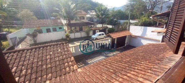 Imagem Casa com 3 Quartos à Venda, 300 m² em Serra Grande - Niterói Imagem Casa com 3 Quartos à Venda, 300 m² em Serra Grande - Niterói