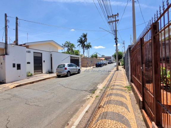 Imagem Casa com 3 Quartos à Venda, 338 m² em Centro - Pirassununga Imagem Casa com 3 Quartos à Venda, 338 m² em Centro - Pirassununga