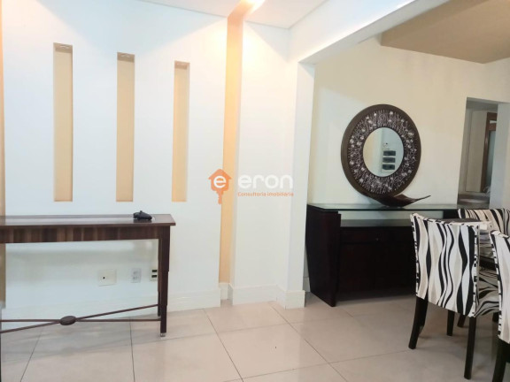 Imagem Apartamento com 4 Quartos à Venda, 203 m²