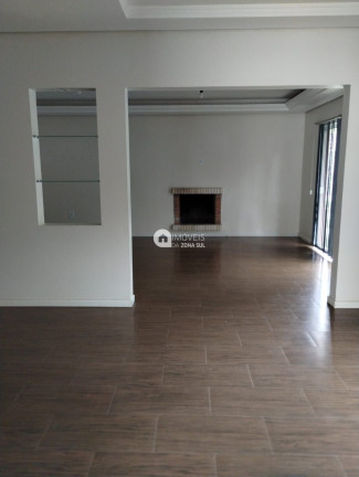 Imagem Casa com 3 Quartos à Venda, 220 m² Imagem Casa com 3 Quartos à Venda, 220 m²