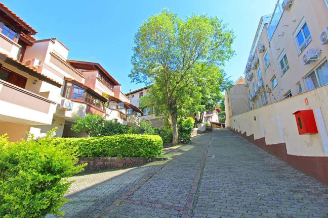 Imagem Casa de Condomínio com 3 Quartos à Venda, 167 m² em Tristeza - Porto Alegre Imagem Casa de Condomínio com 3 Quartos à Venda, 167 m² em Tristeza - Porto Alegre