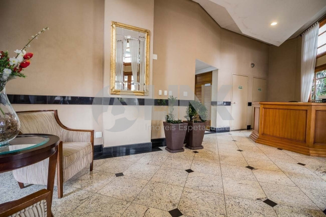 Imagem Apartamento com 3 Quartos à Venda, 146 m² em Petrópolis - Porto Alegre Imagem Apartamento com 3 Quartos à Venda, 146 m² em Petrópolis - Porto Alegre
