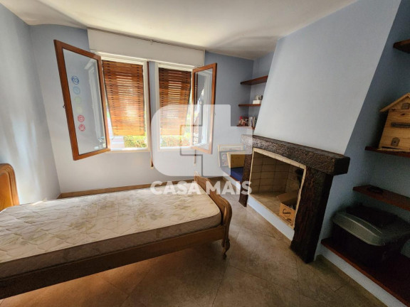 Imagem Casa com 4 Quartos à Venda, 390 m² em Granja Vianna - Cotia Imagem Casa com 4 Quartos à Venda, 390 m² em Granja Vianna - Cotia