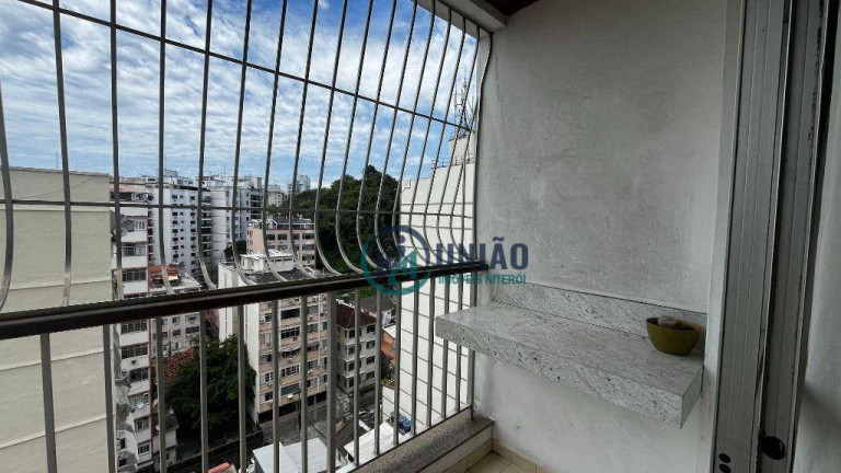 Imagem Apartamento com 4 Quartos à Venda, 140 m² em Ingá - Niterói