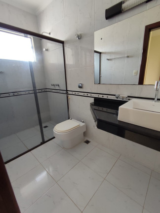 Imagem Sobrado com 4 Quartos à Venda, em Plano Diretor Sul - Palmas Imagem Sobrado com 4 Quartos à Venda, em Plano Diretor Sul - Palmas