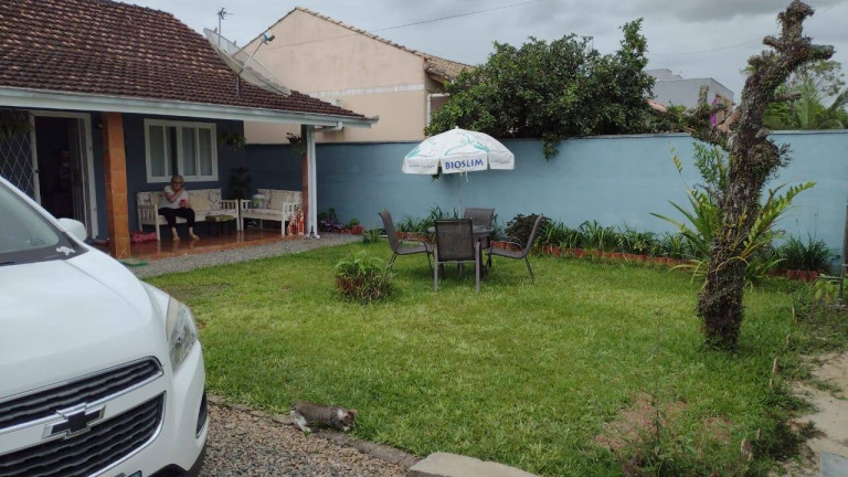 Imagem Casa com 2 Quartos à Venda, 80 m² em Itacolomi - Balneário Piçarras Imagem Casa com 2 Quartos à Venda, 80 m² em Itacolomi - Balneário Piçarras