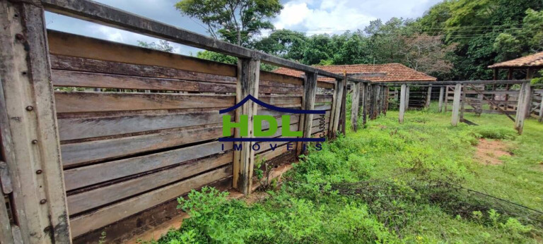 Imagem Chácara com 4 Quartos à Venda, 14 m² em Hidrolândia