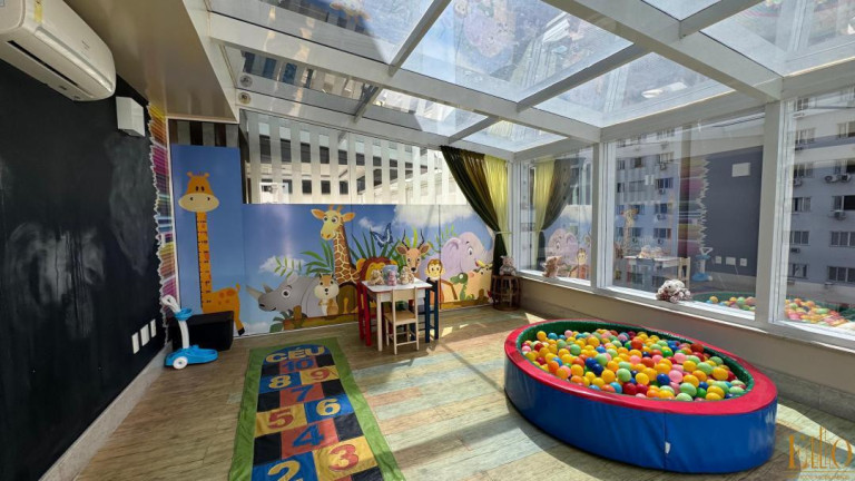 Imagem Apartamento com 3 Quartos à Venda, 135 m² em Centro - Balneário Camboriú