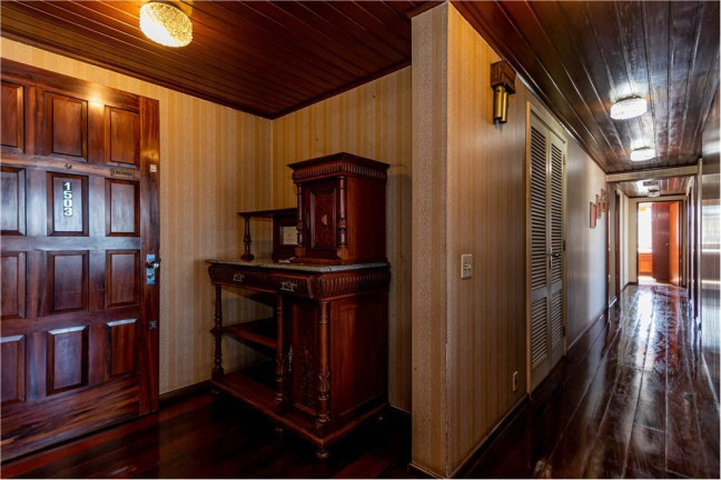 Imagem Apartamento com 3 Quartos à Venda, 169 m² em Independência - Porto Alegre Imagem Apartamento com 3 Quartos à Venda, 169 m² em Independência - Porto Alegre
