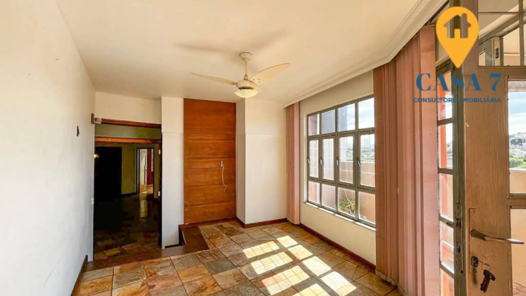 Apartamento com 3 Quartos à Venda, 129 m² em Santa Efigênia - Belo Horizonte