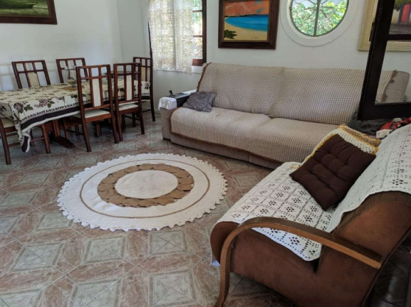 Imagem Casa com 5 Quartos à Venda, 350 m² em Palmeiras - Cabo Frio Imagem Casa com 5 Quartos à Venda, 350 m² em Palmeiras - Cabo Frio