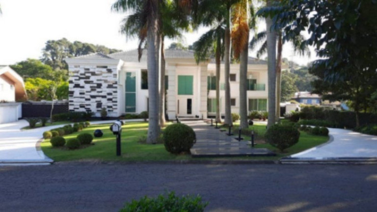 Imagem Casa com 4 Quartos à Venda, 400 m² em Bosque Do Vianna - Cotia Imagem Casa com 4 Quartos à Venda, 400 m² em Bosque Do Vianna - Cotia